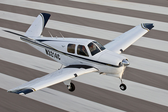 Beechcraft Bonanza E35